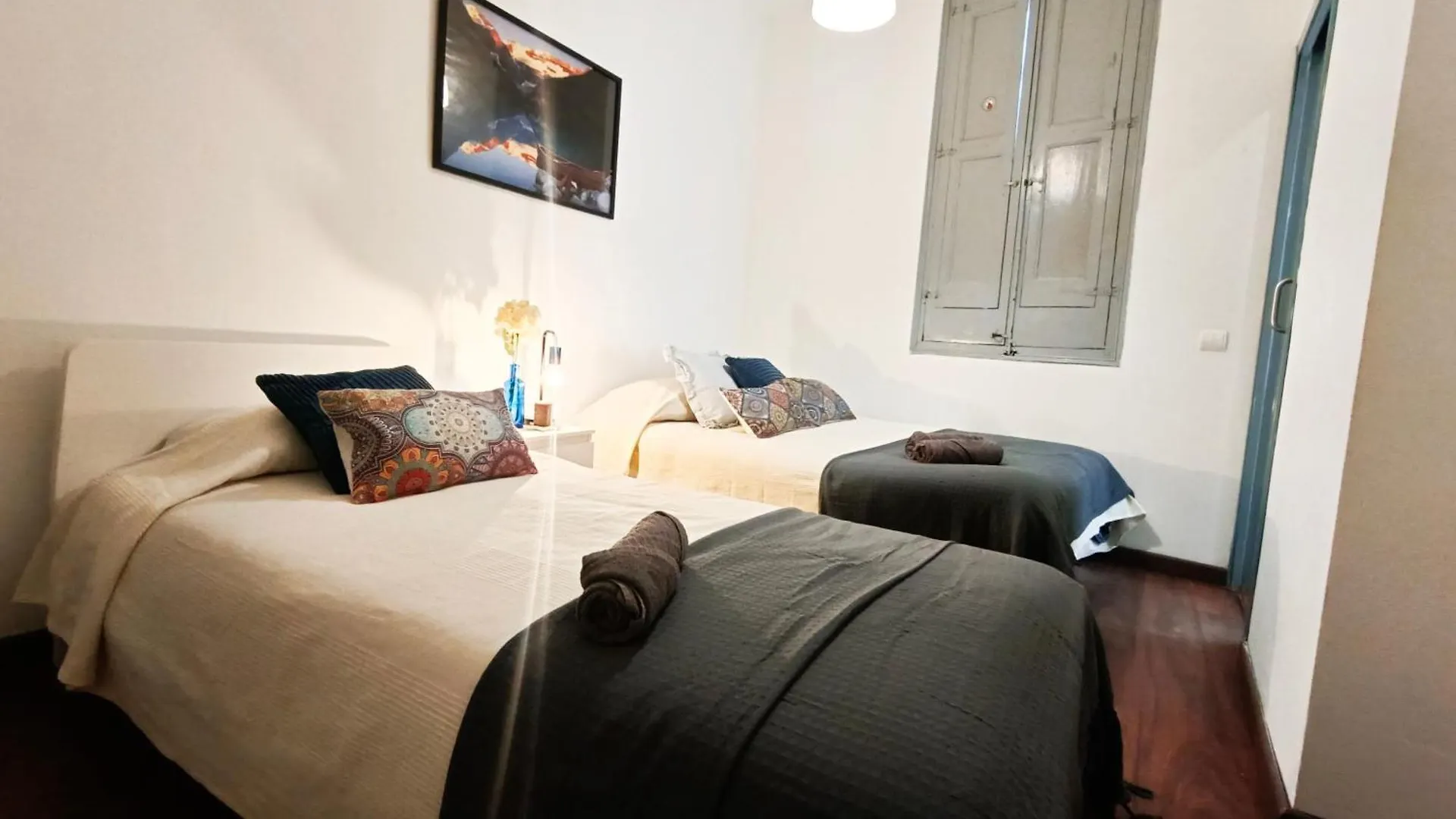 Bcn Private Rooms - Escudellers Barcelona 0*,  Spain